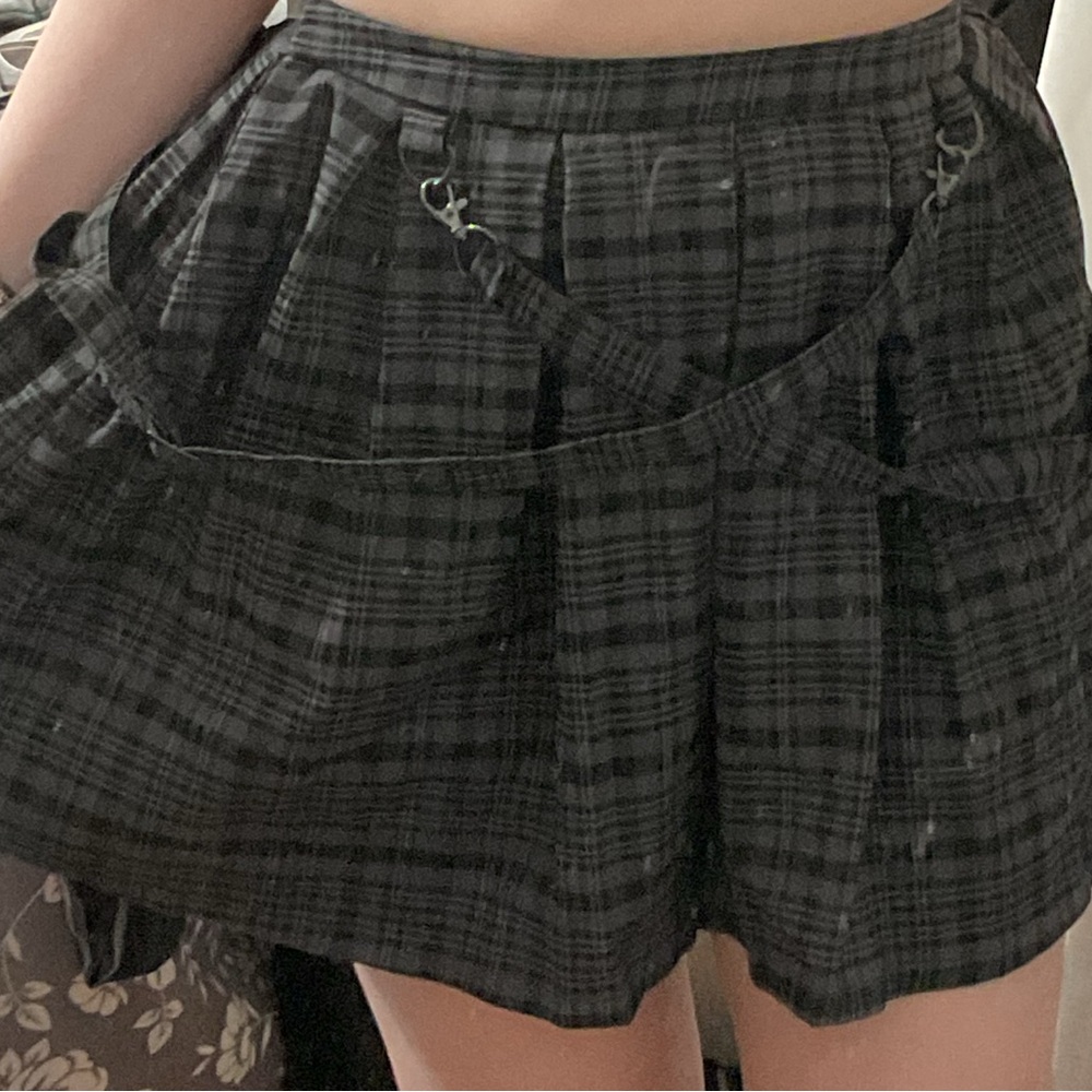 HOT TOPIC Skirt
